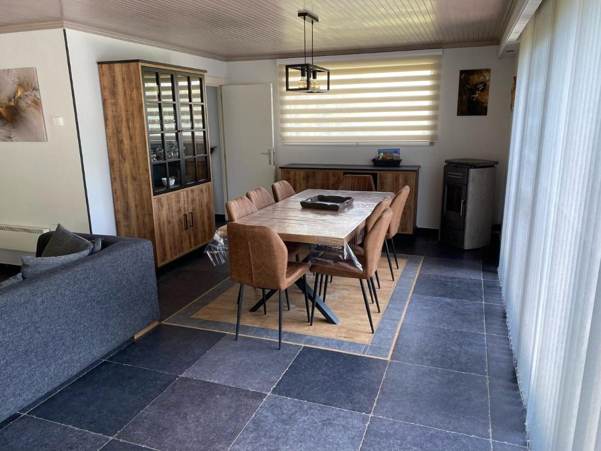 Luxurious Holiday Home With Jacuzzi Filly Exterior foto